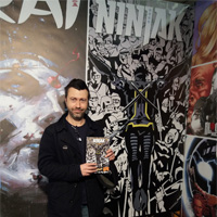 Antonio Fuso con Ninjak di Valiant a Cartoomics 2017